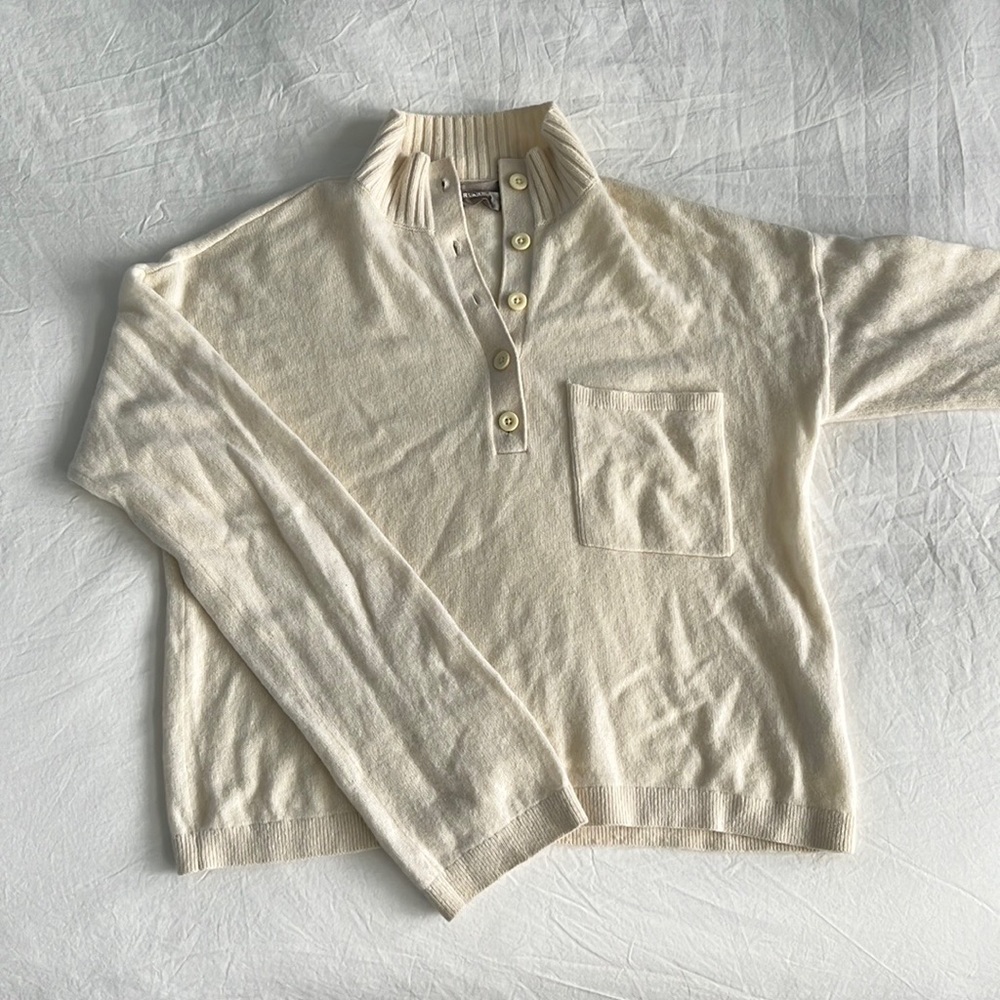 Everlane ReCashmere Button Mockneck Size Medium Color Cream